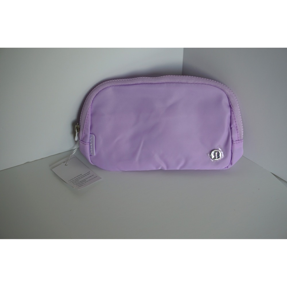 Lululemon Everywhere Beltโ Bag 1L Purple Water Repellent Fanny Pack NWT